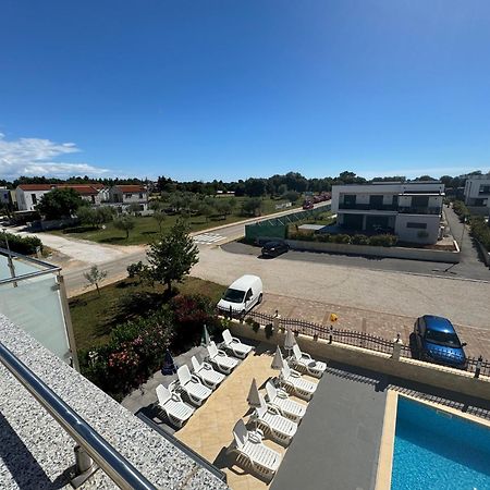 Funtana Appartements An Der 1 Reihe Vom Meer Ngoại thất bức ảnh