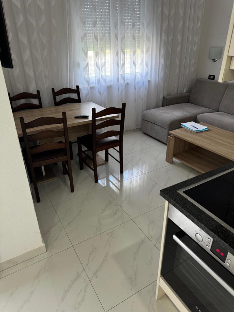 Funtana Appartements An Der 1 Reihe Vom Meer Ngoại thất bức ảnh