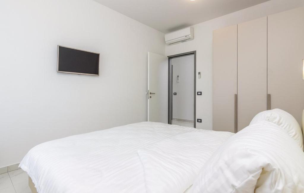 Funtana Appartements An Der 1 Reihe Vom Meer Ngoại thất bức ảnh